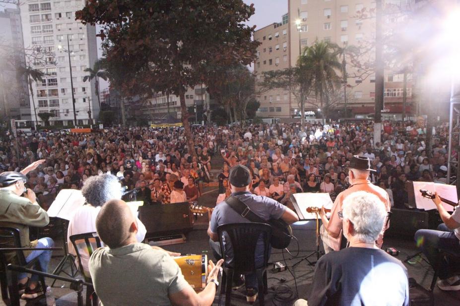 Chorinho no Aquário. #Paratodosverem