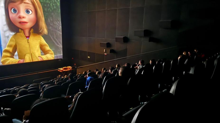 Sessão de cinema para alunos. #Paratodosverem