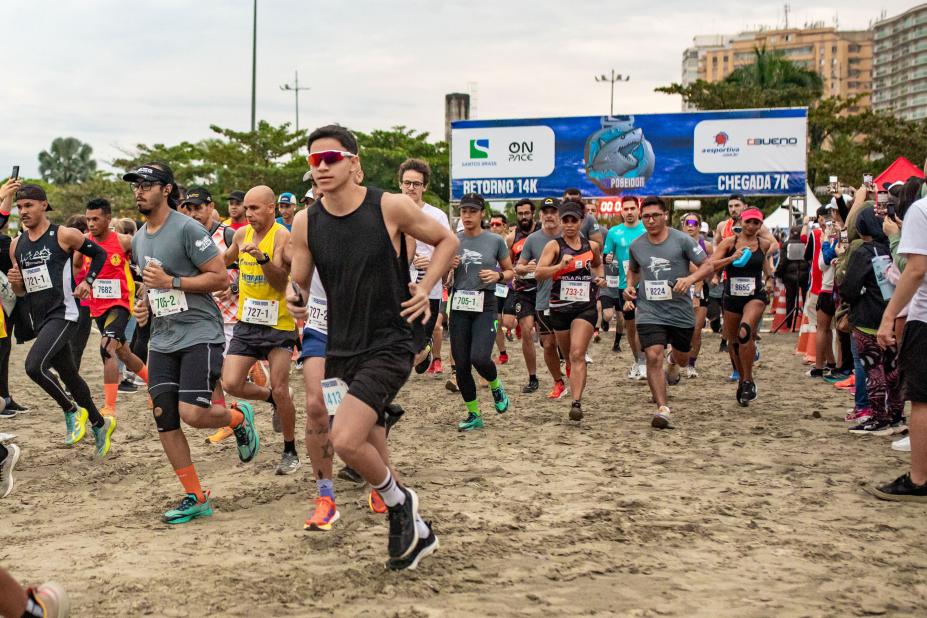 Largada da corrida na areia. #Paratodosverem