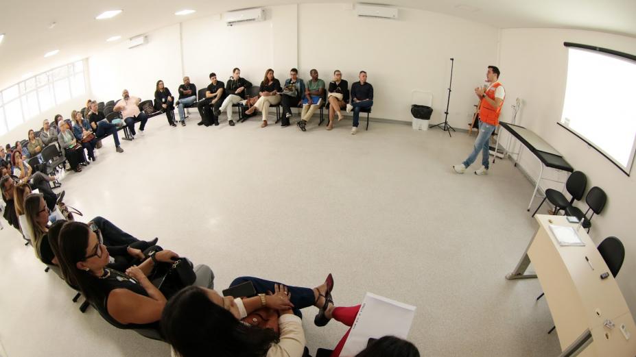 Reunião com a Defesa Civil. #paratodosverem