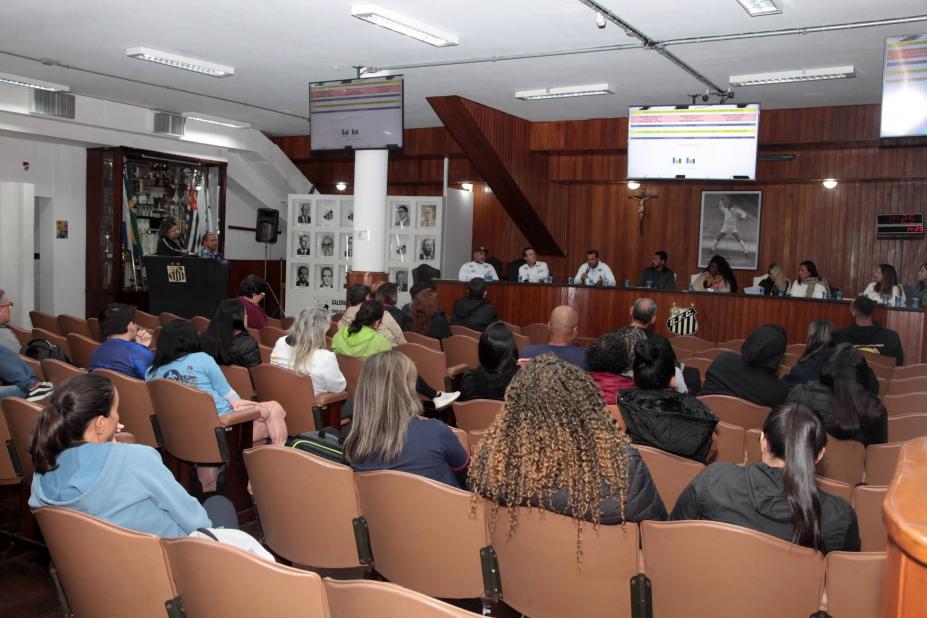 palestra em auditório. #paratodosverem
