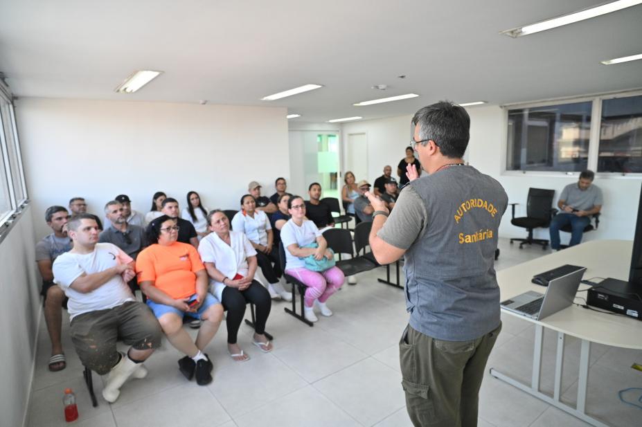 Capacitação para permissionários do Mercado de Peixe. #Paratodosverem