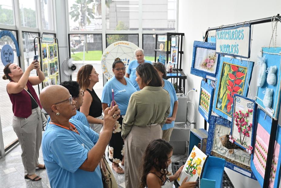 Exposição do Vovô Sabe Tudo. #Paratodosverem