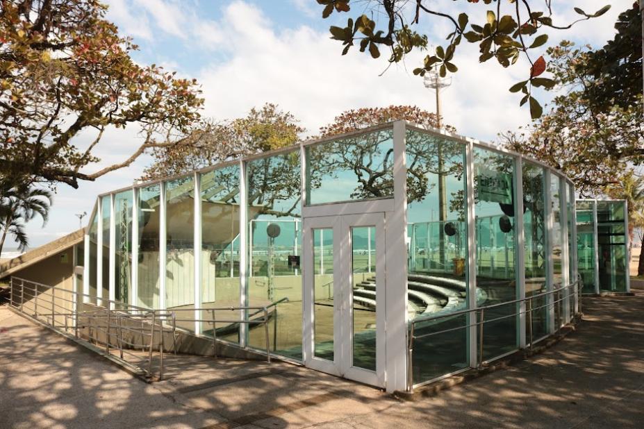 a fachada da concha acústiva. #paratodosverem 