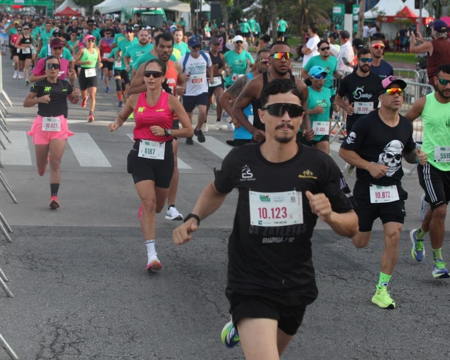 Largada da corrida na praia. #Paratodosverem