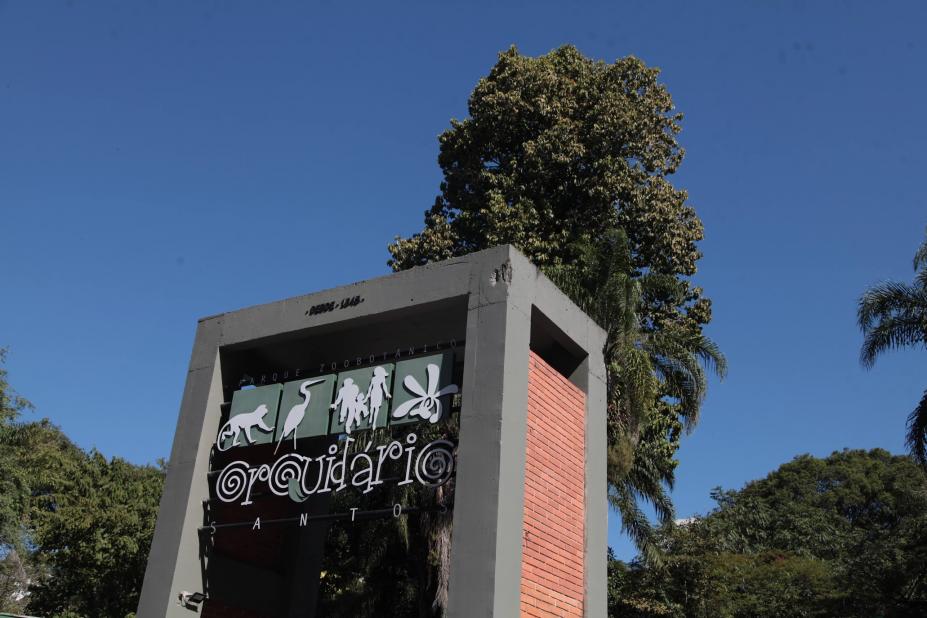 a fachada do orquidário. #paratodosverem