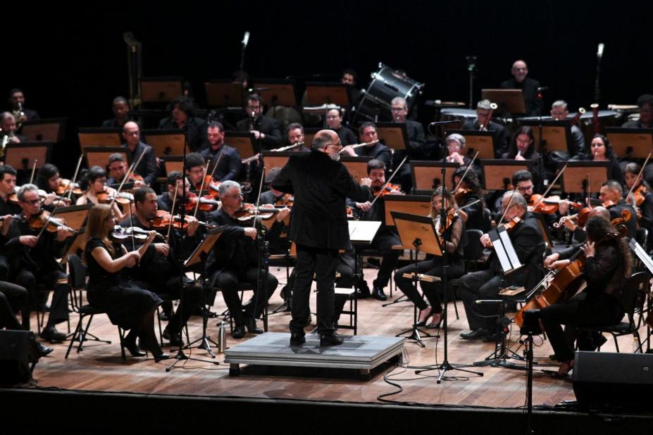 Orquestra Sinfônica de Santos. #Paratodosverem