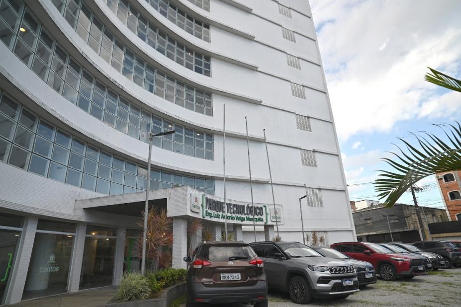 Fachada do Parque Tecnológico. #Paratodosverem