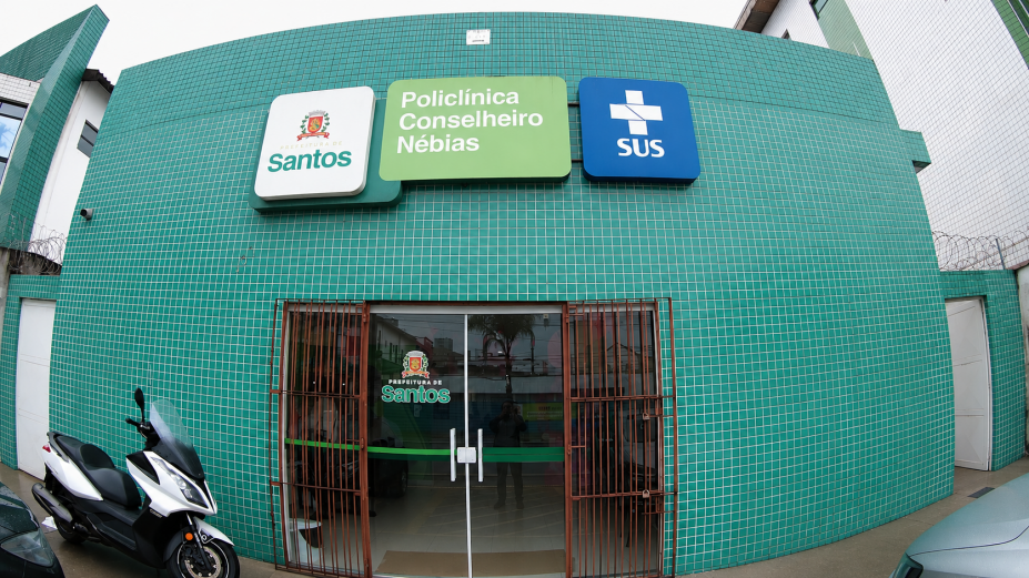 fachada da policlínica #paratodosverem