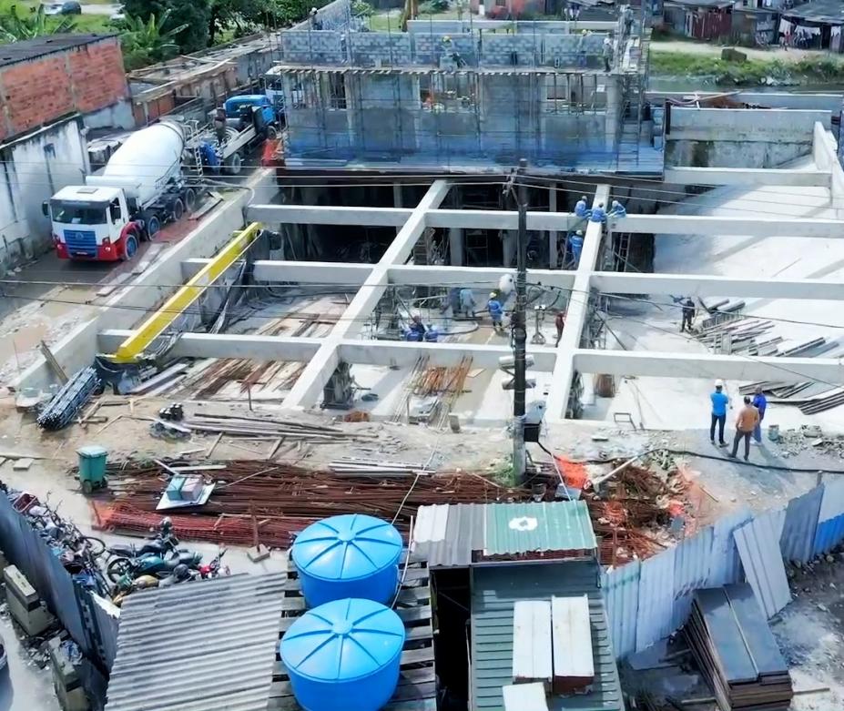 vista aérea de estrutura de obras. #paratodosverem
