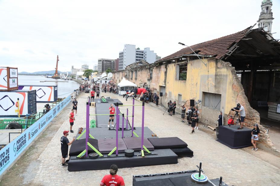 área portuária do valongo com estrutura de esportes radicais. #paratodosverem 