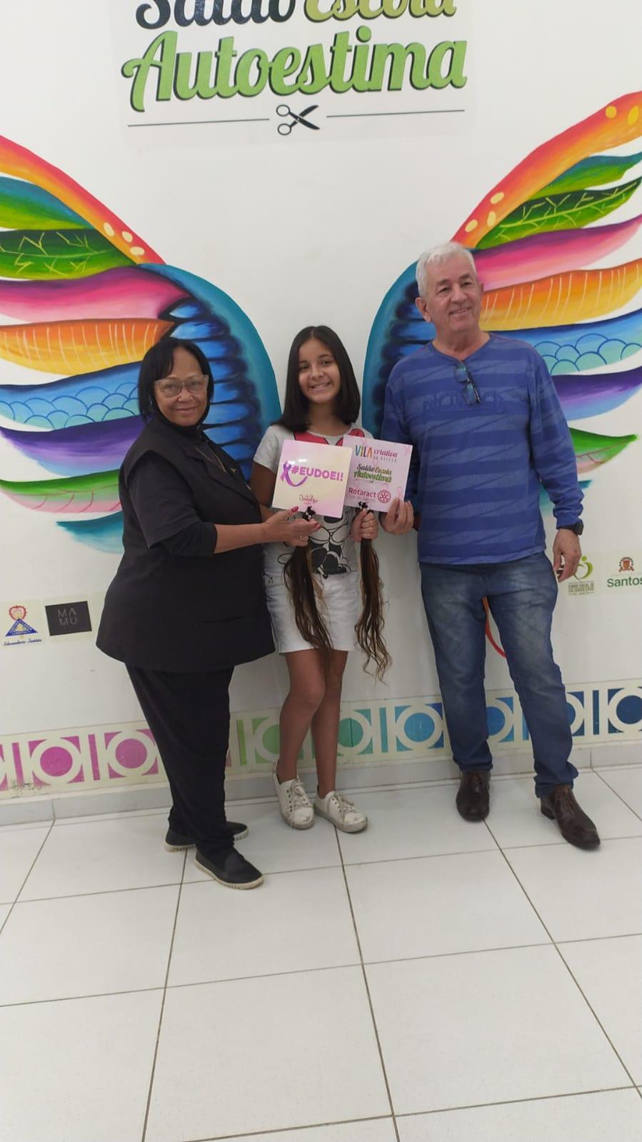 doadora mostra certificado #paratodosverem 