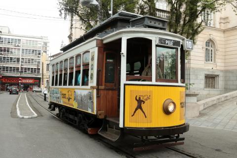 Bonde Pelé no Centro de Santos. #Paratodosverem.
