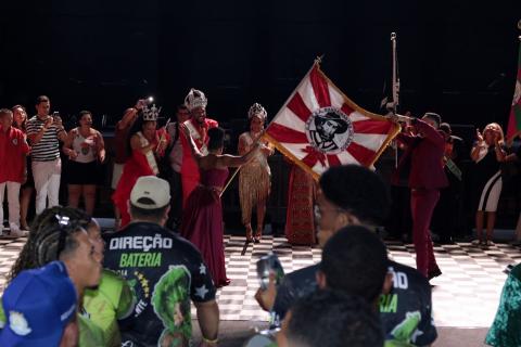 apresentação de escola de samba #paratodosverem