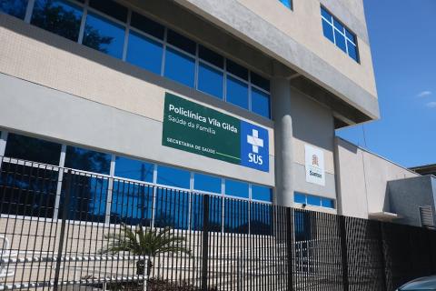 Previsão para a saúde é de R$ 1,360 bilhão, com a educação em seguida: R$ 1,338 bilhão - foto: Raimundo Rosa/arquivo fachada de policlínica. #paratodosverem