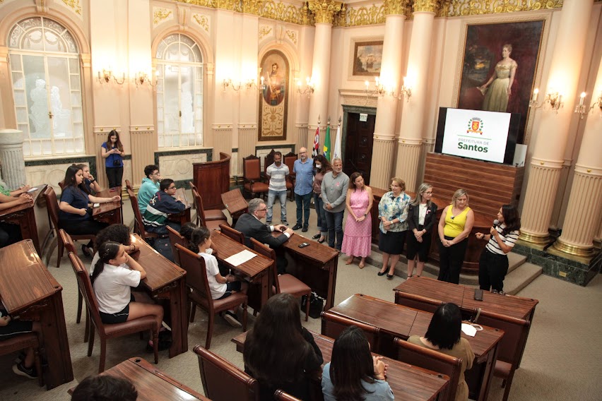 Estudantes de Santos vão atuar na prática para o monitoramento dos oceanos