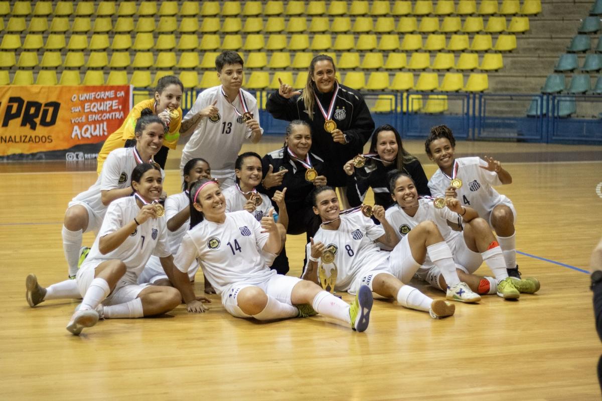 Corinthians: onde assistir base, futsal e feminino até a volta do principal