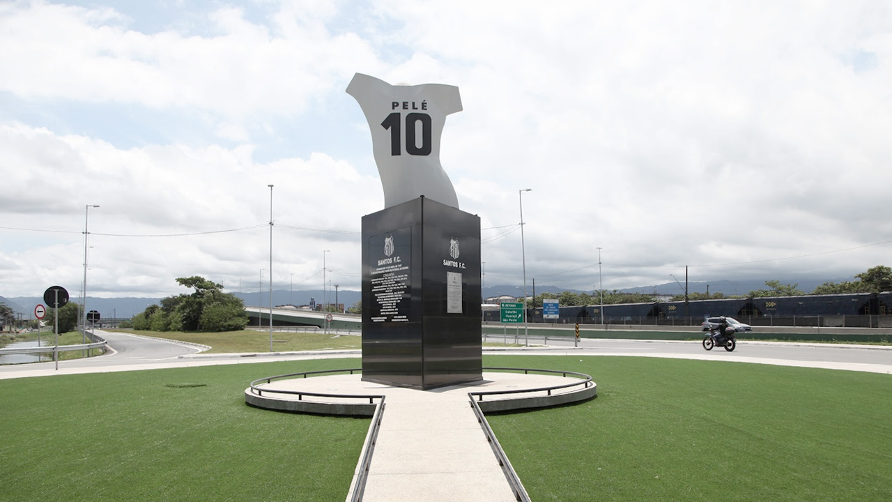 Saudações ao Rei! Museu Pelé, em Santos, expõe itens pessoais do