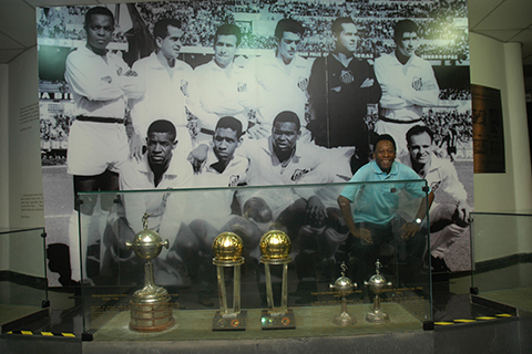 Pelé grava comercial para o Memorial