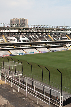 Estádio Urbano Caldeira