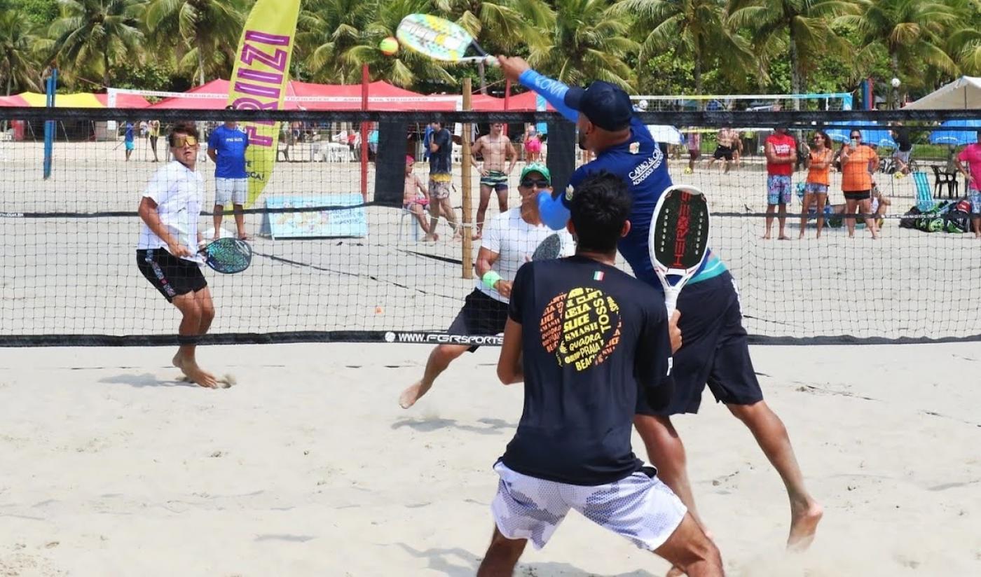 Saldanha da Gama inaugura quadras de beach tennis com torneio