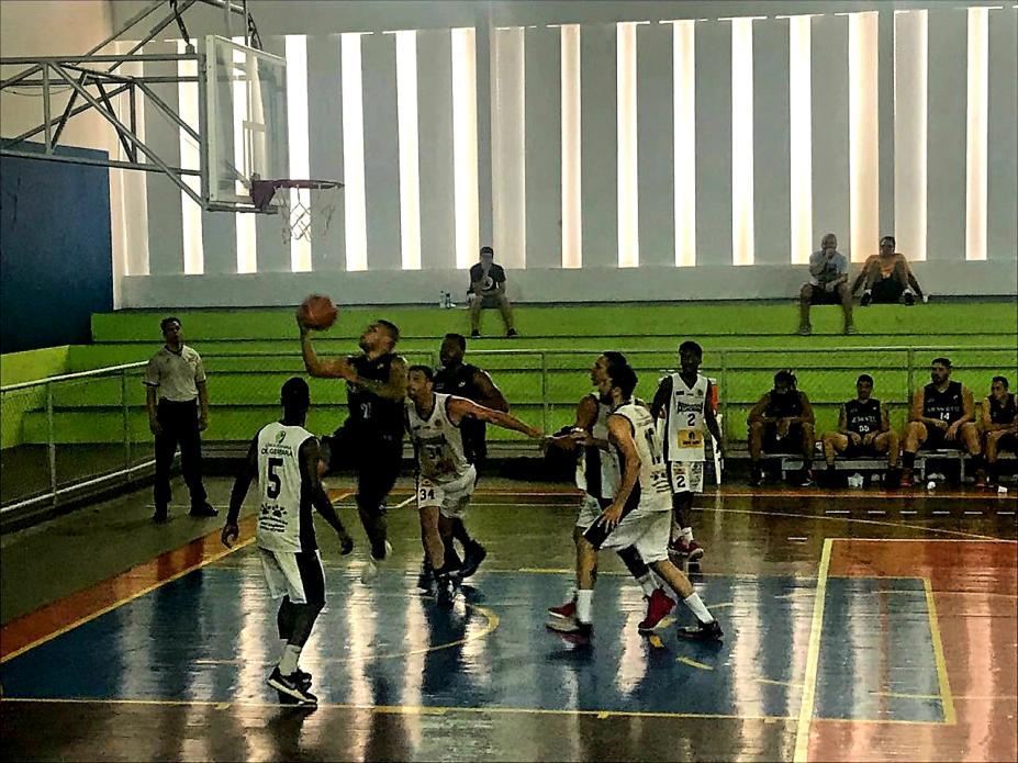 Prefeitura de Assis - Jogo de estreia do Basquete Assis pela Copa