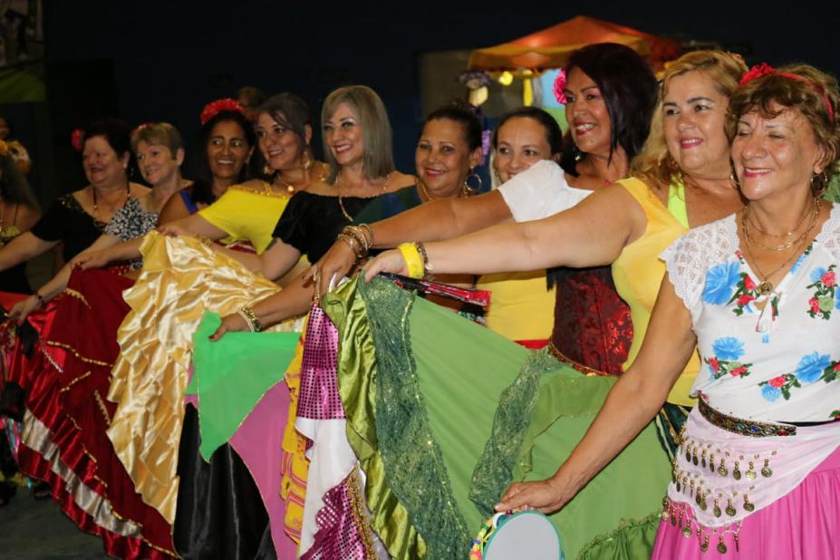 Festa Cigana Em Santos E Marcada Por Muita Musica E Alegria Prefeitura De Santos