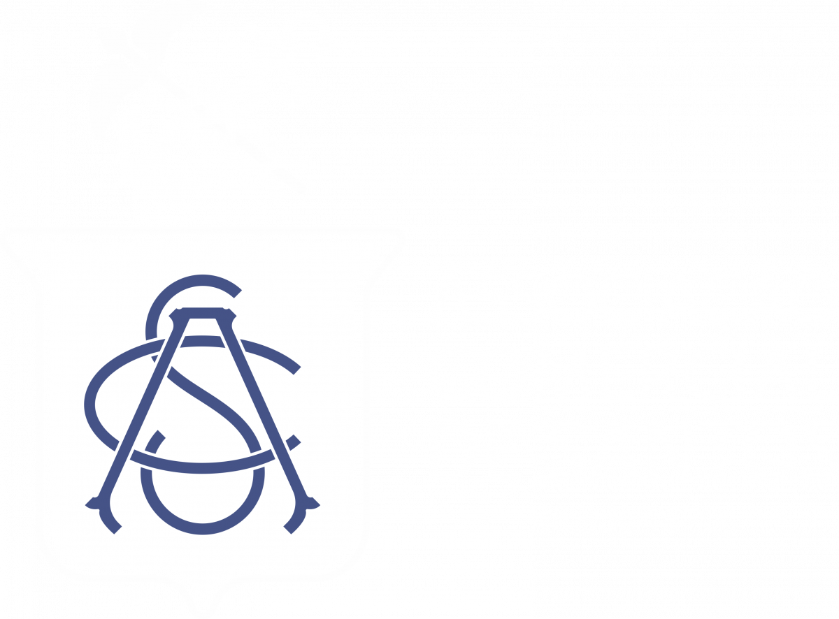 Escudo com as iniciais ACS em seu interior